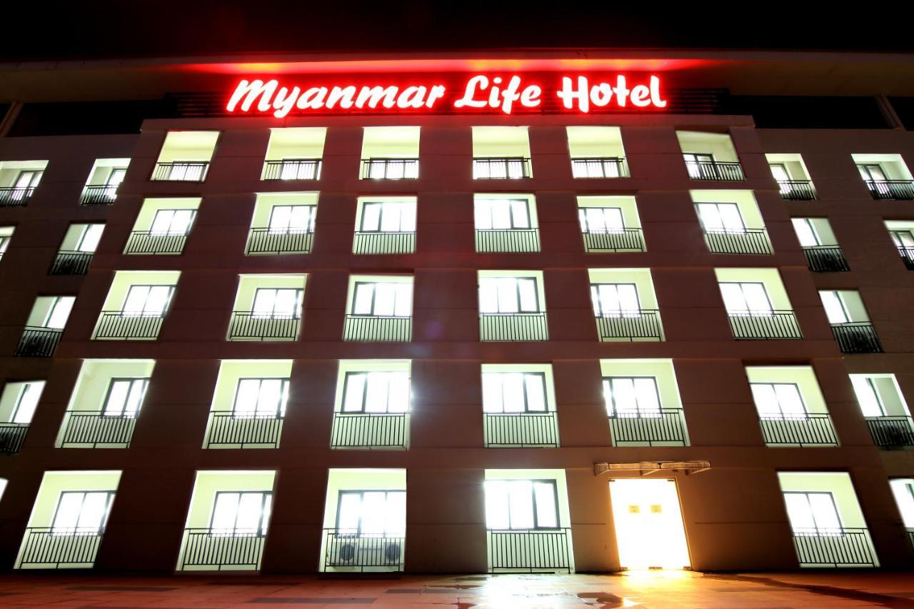 Akore Myanmar Life Hotel Yangon Luaran gambar